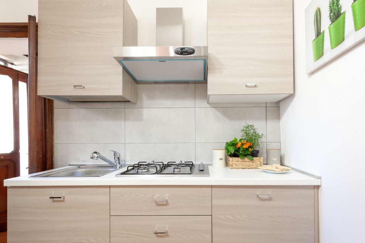 Duplex Apartment In Pieno Centro Феррара Экстерьер фото